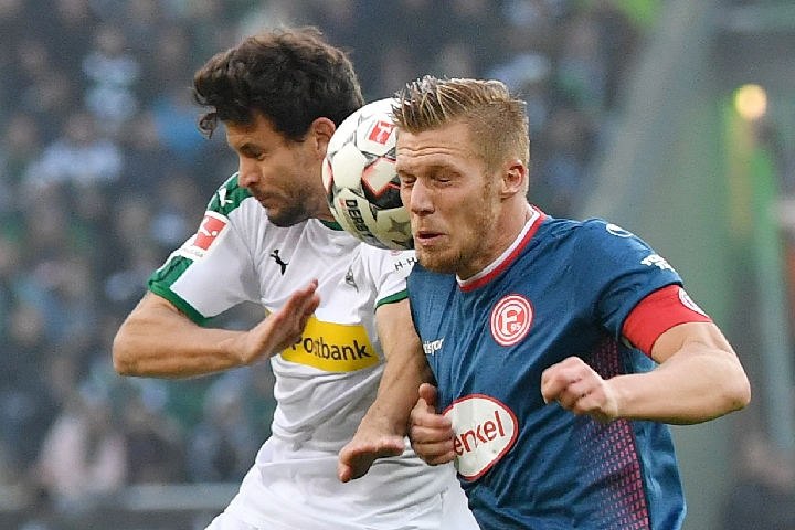 他回家了，回到了深爱的巴塞罗那